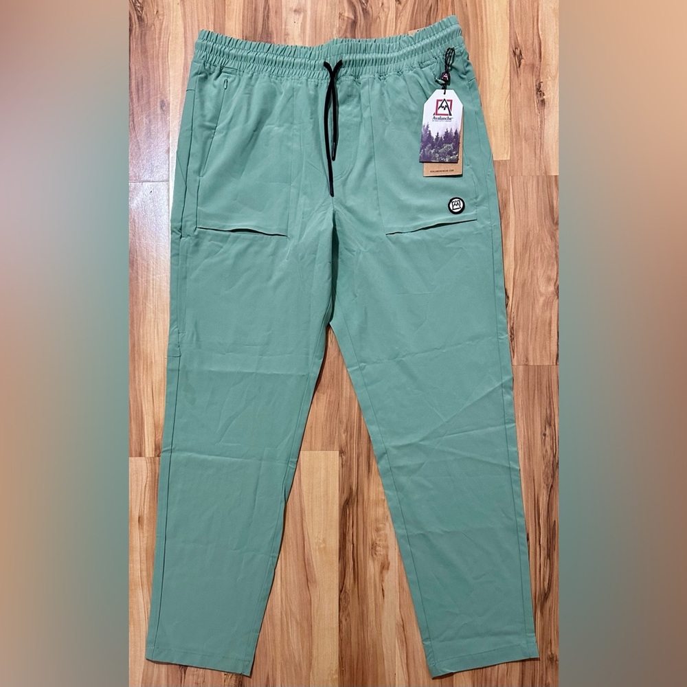 Avalanche The Traveler Men’s Pant Comfortable & Stylish 34W /32L New